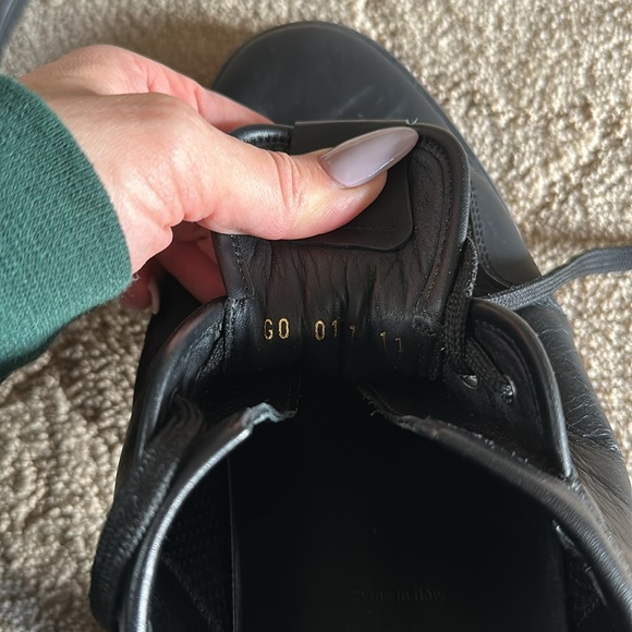 Men’s Louis Vuitton Sneakers - Picture 3 of 3